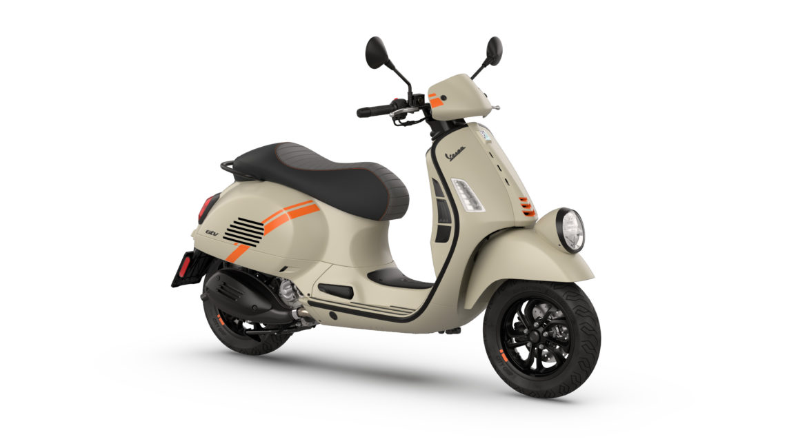 01-vespa-gtv-beige-avvolgente