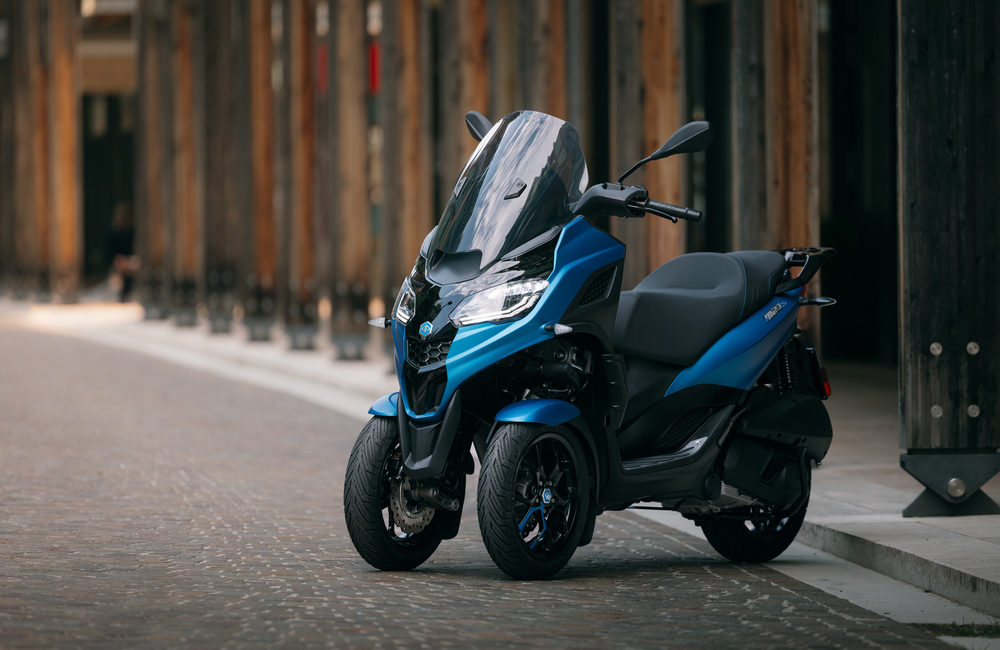 gs-240828-piaggio-mp3-1571