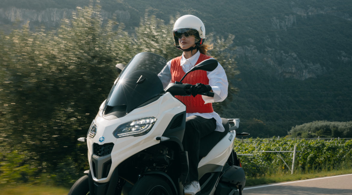 piaggio-mp310_1