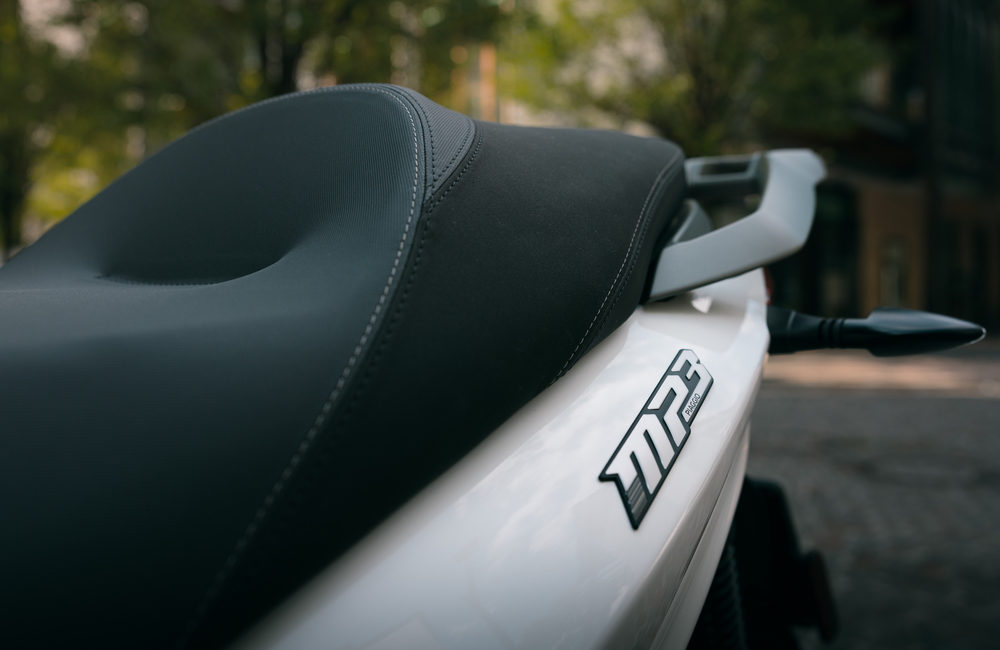 piaggio-mp310_4